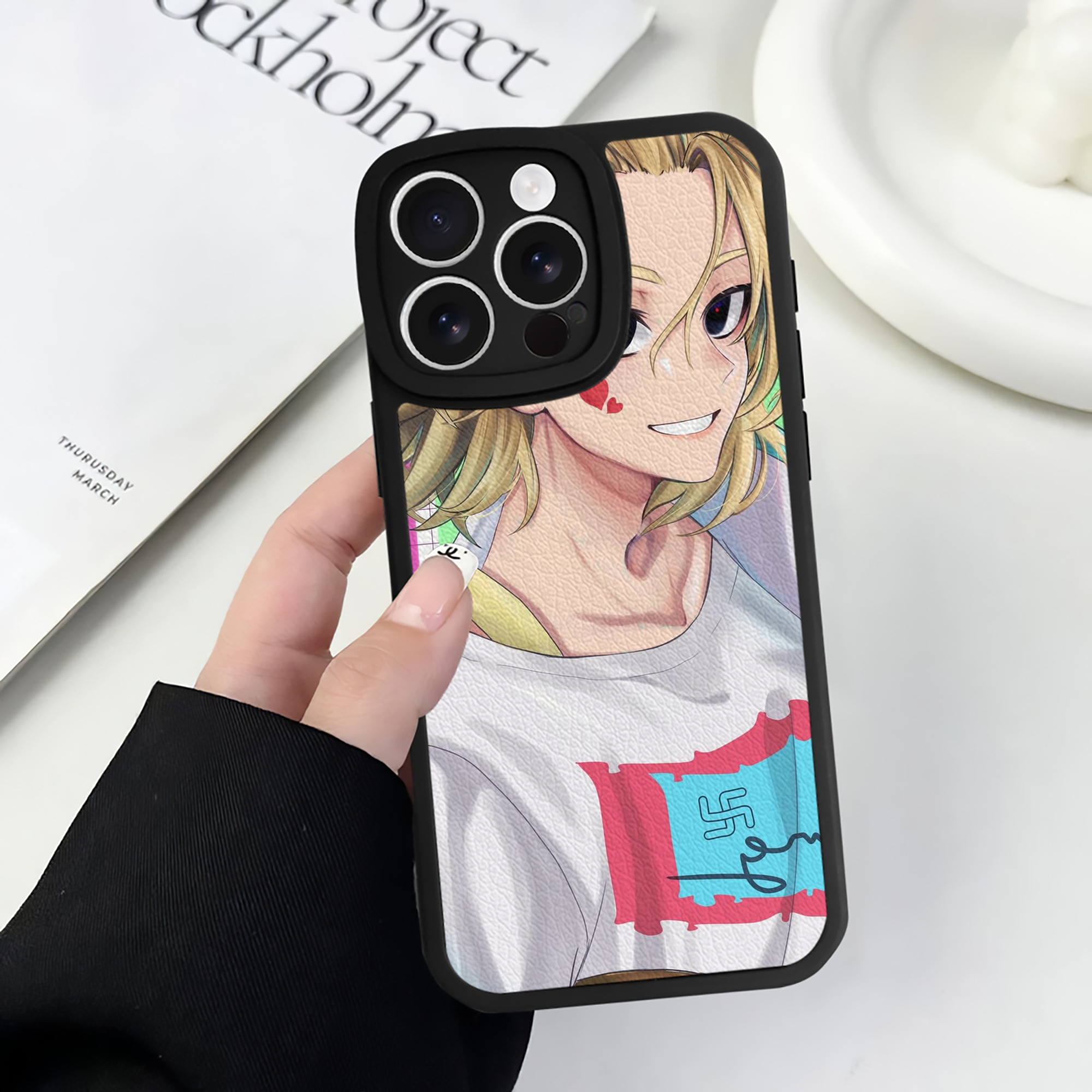 （画像用） 東京リベンジャーズ Tokyo Revengers 【iPhone 16シリーズ対応】シリコンスマホケース（レザー調） 材質：シリコン